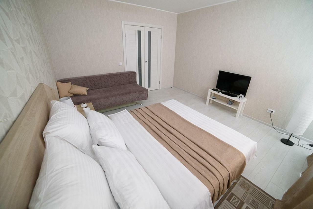 Paulmarie Apartments On Kozlova Soligorsk Exterior foto